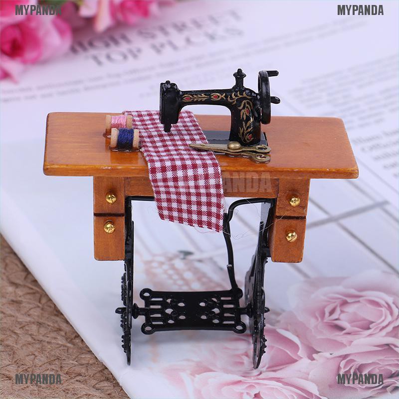 Mô hình máy may mini tỉ lệ 1:12 trang trí nhà búp bê