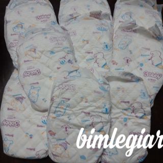 (Mẫu trà xanh mới) tã dán bobby siêu mỏng M76,L68,XL62