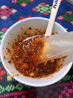 Bánh tráng sate tỏi