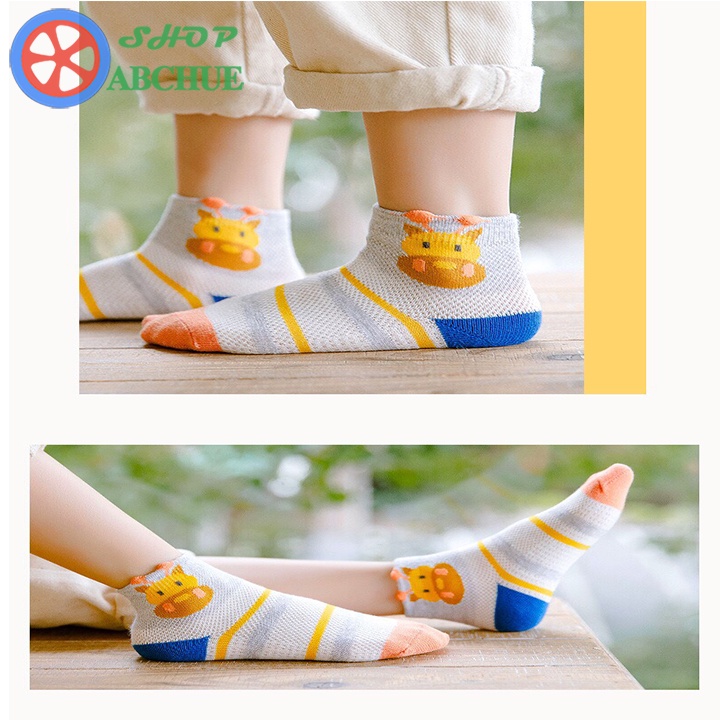 Tất Vớ Trẻ Em Minliu hình Hươu cao cổ Cho Bé Từ 1 – 12 Tuổi Chất Cotton Set 5 Đôi