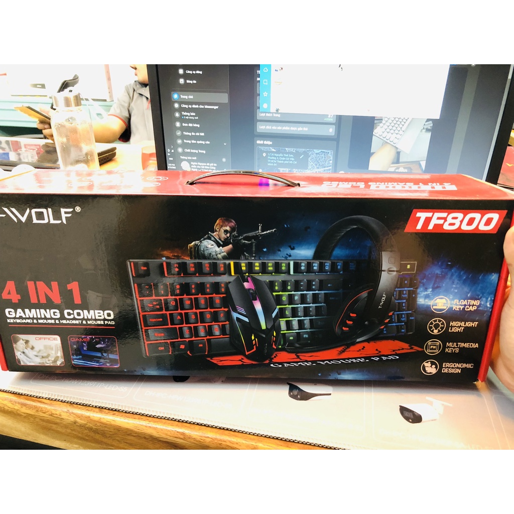Combo 4in1 Bàn Phím + Chuột + Tai nghe + Pad chuột T-WOLF TF800