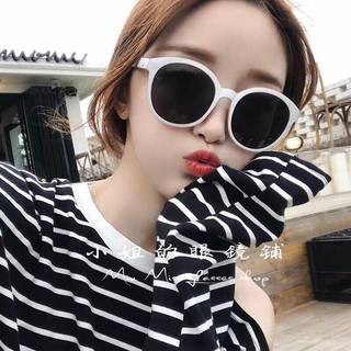 MẮT KÍNH V VIỀN TRẮNG CỰC HOT