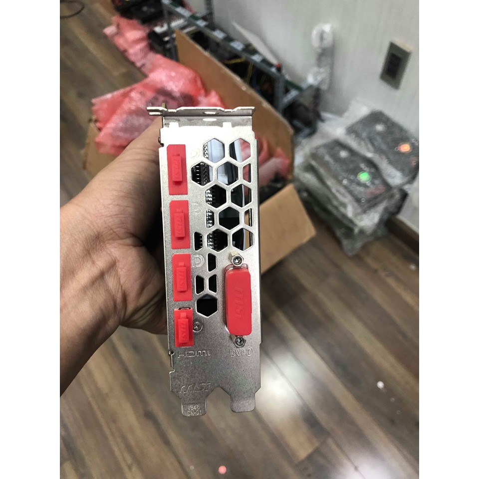 Card Màn Hình MSI RX 570 ARMOR 4G