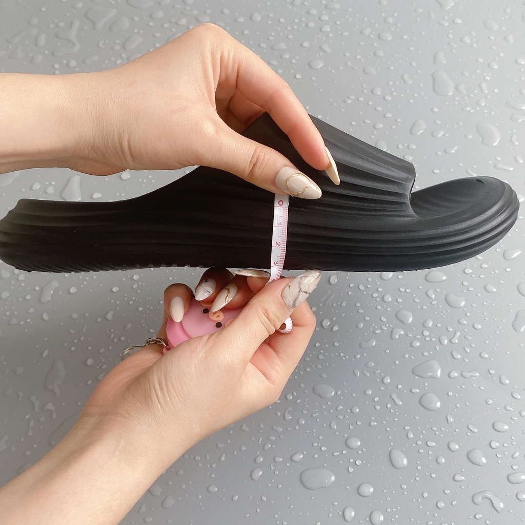 Dép bánh mì quai ngang Pose3 nam nữ. Gân lượn sóng cạnh dép, đế dày nhẹ chống trượt.Đi biển, văn phòng dành cho cặp đôi