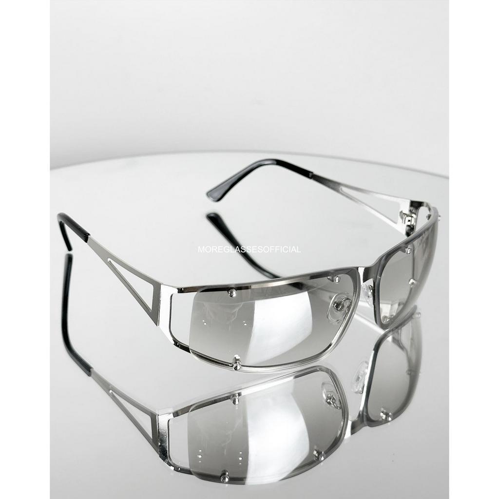 Kính mát có sẵn HOẢ TỐC Moreglasses phong cách thời trang Y2K Punk 2023 thép không gỉ tròng kính chống UV 400 ảnh thật
