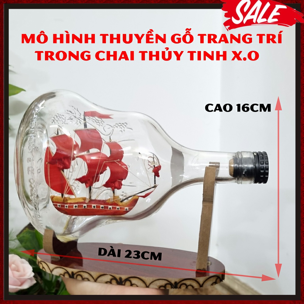 Mô Hình Thuyền Gỗ Trong Chai Thủy Tinh Hennessy X.O - Buồm đỏ - Dài 23cm