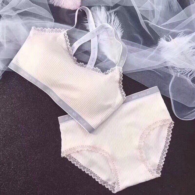 [CHUYÊN SỈ] Bộ đồ lót bra không gọng chất thun viền chữ | BigBuy360 - bigbuy360.vn
