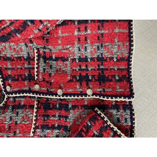 (SẴN) Áo dạ tweed đỏ viền