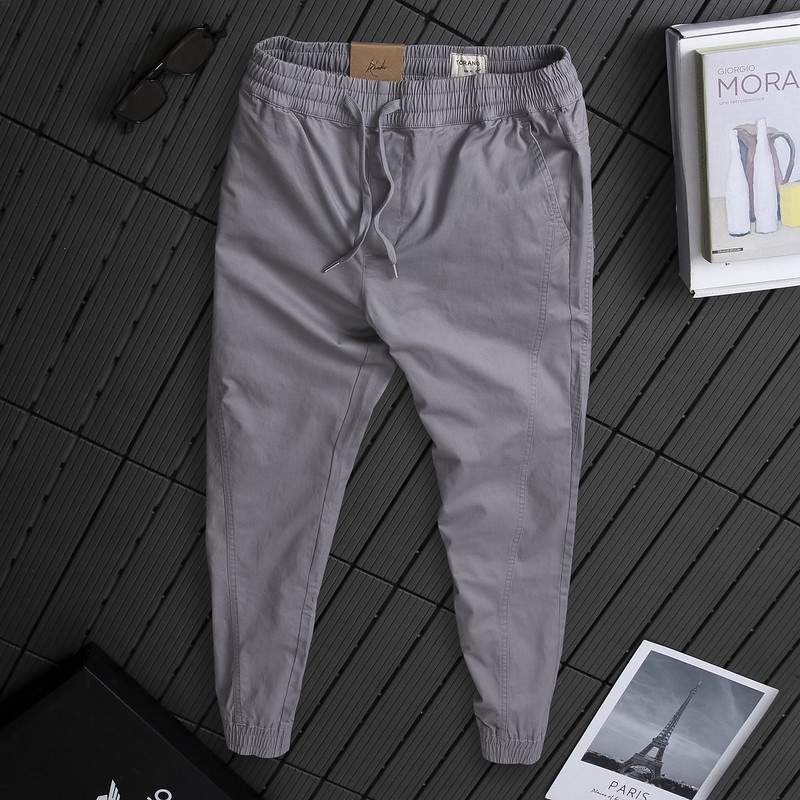 Quần kaki jogger nam TORANO, form chuẩn, bên màu, can bổ DABK081