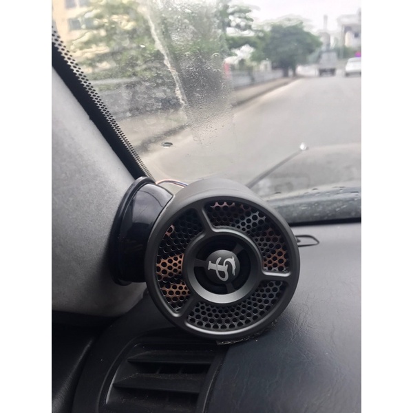 Loa toàn dải để taplo