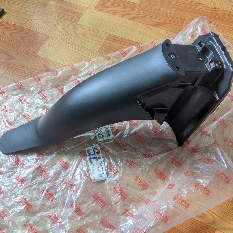 Dè trước Sirius phần B zin Yamaha / Chắn bùn Sirius / dè B Sirius