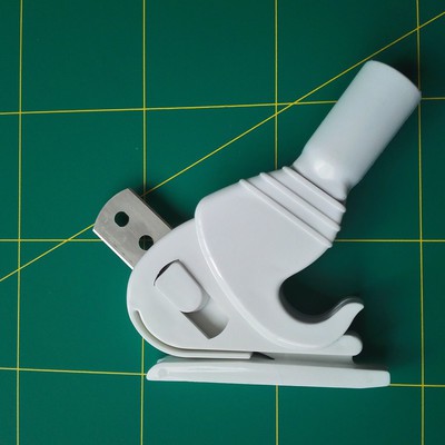 Gậy cắt bạt decal