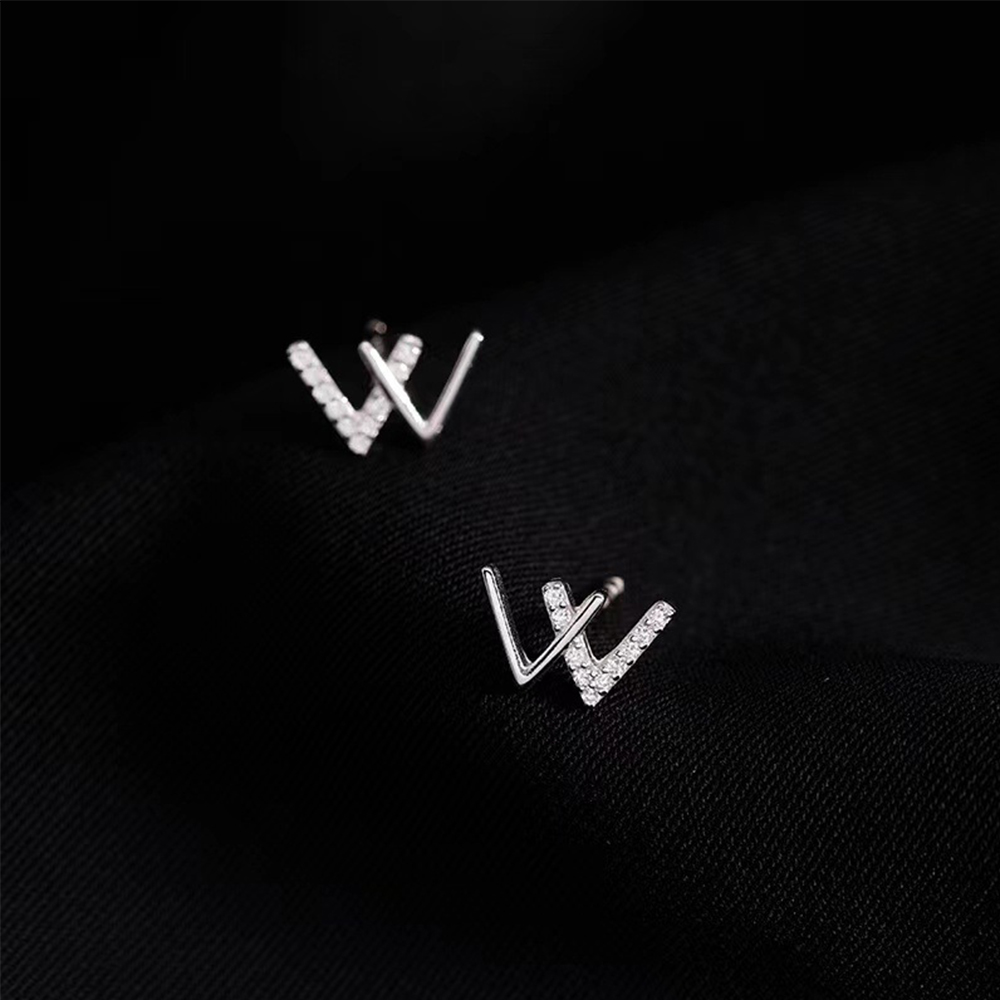 Cặp Bông Tai Chữ W Thời Trang Nữ