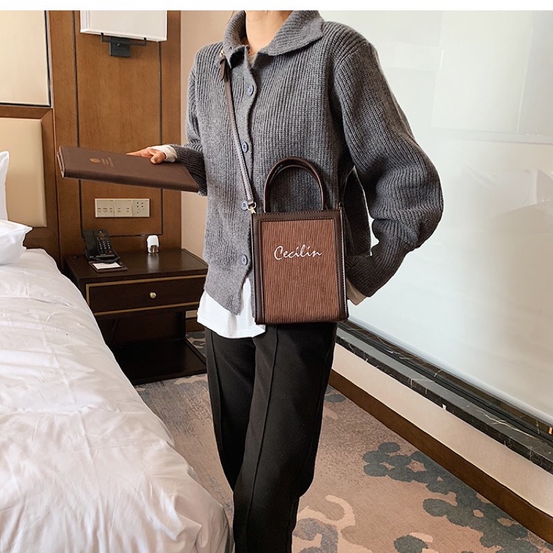 TÚI TOTE CHỮ NHẬT ĐỨNG CECILIN