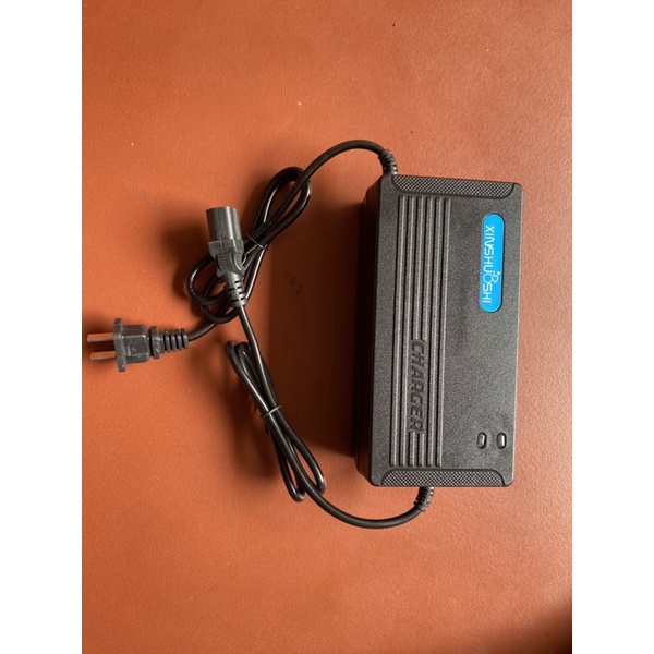 Sặc xe điện 48v-12AH dùng cho xe đạp điện Yamaha , HK bike , Ninja ,…