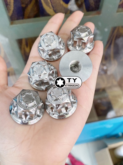 Tán Bít Đầu Salaya inox304 tán 10li 10ly 12li 12ly 14li 14ly gắn đầu Cốt các dòng xe