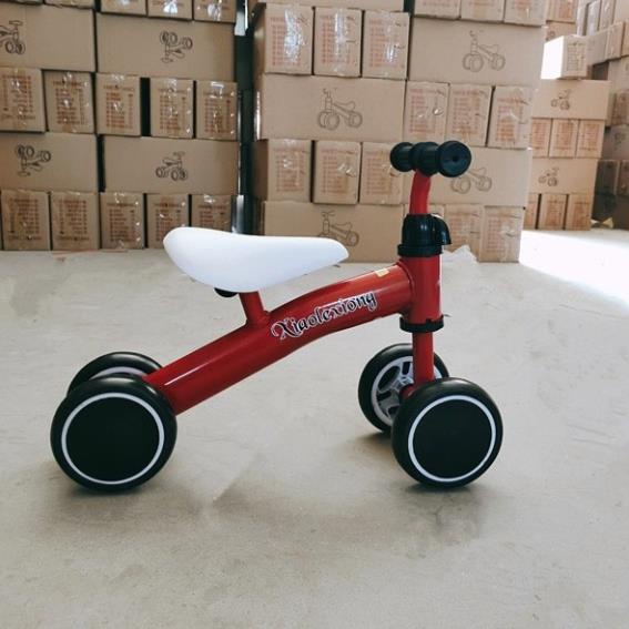 Xe Chòi Chân Cân Bằng Thăng Bằng 4 Bánh 3 Bánh Đồ Chơi Vận Động Cho Bé