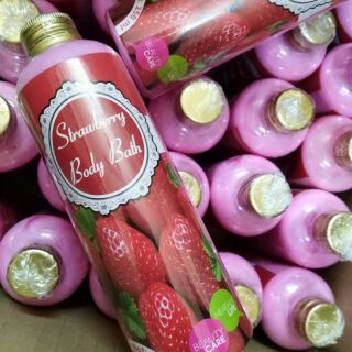 Sữa tắm trắng dâu Strawberry body bath