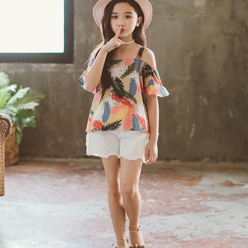 Set đồ ngắn in hoa dễ thương cho bé gái