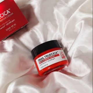 Kem dưỡng SOME BY MI Snail Truecica Miracle Repair Cream