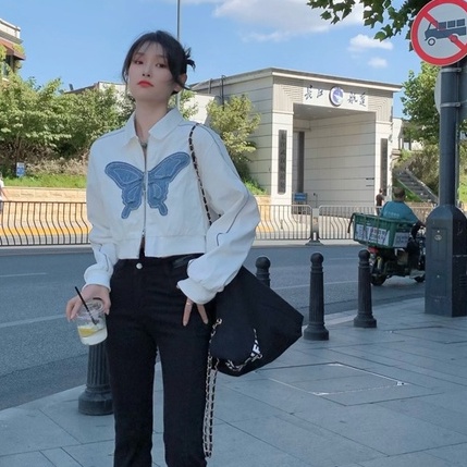 Áo khoác ZHELIHANGFEI dài tay eo cao thêu hình bướm thời trang quyến rũ cao cấp
