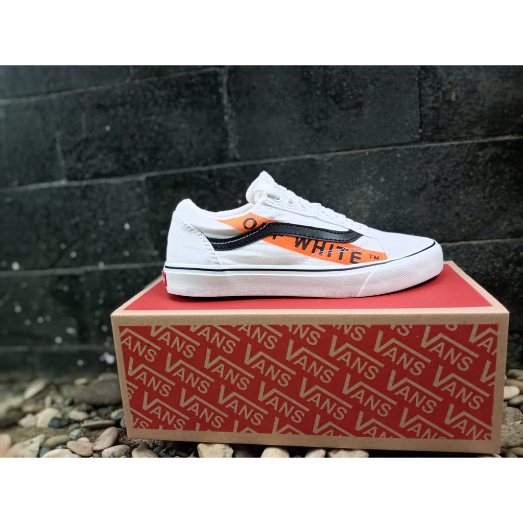 Giày Thể Thao Trắng Đen 100% Real Pict Off White X Vans Oldskool