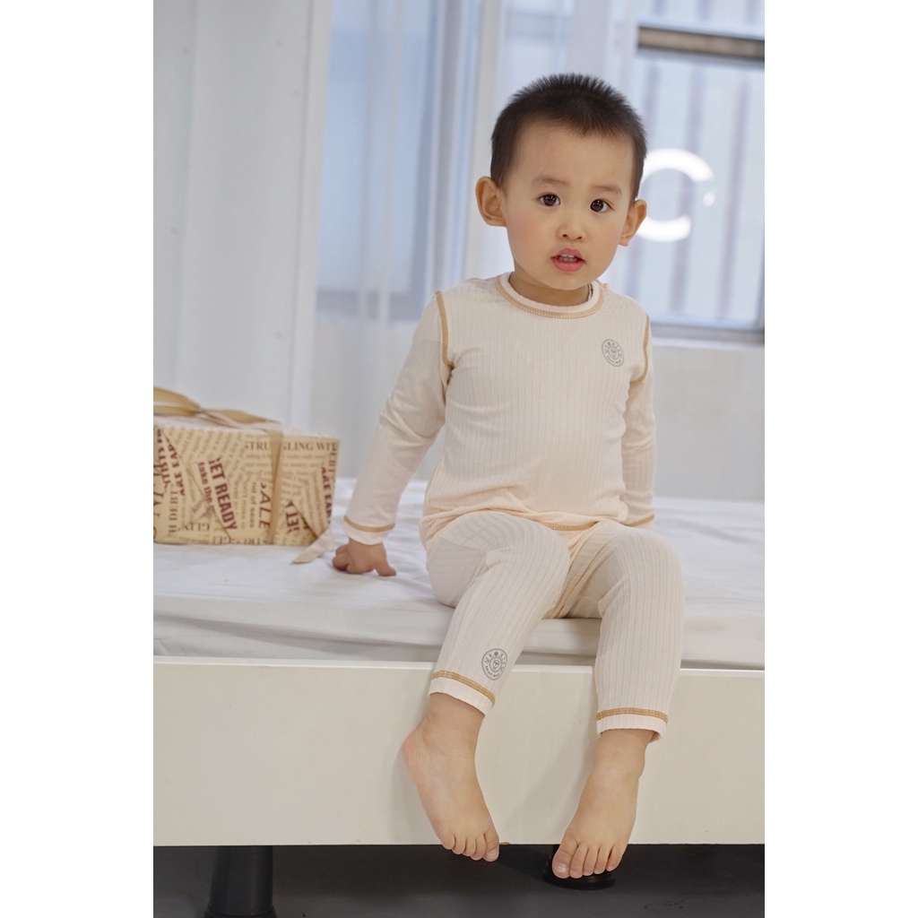 Bộ quần áo trẻ em có cúc cài vai dành cho cả bé trai và bé gái thương hiệu Hrnee