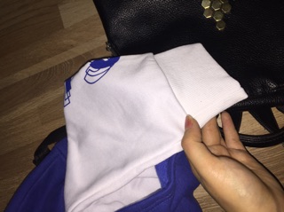 Hoodie Xanh mũ trắng