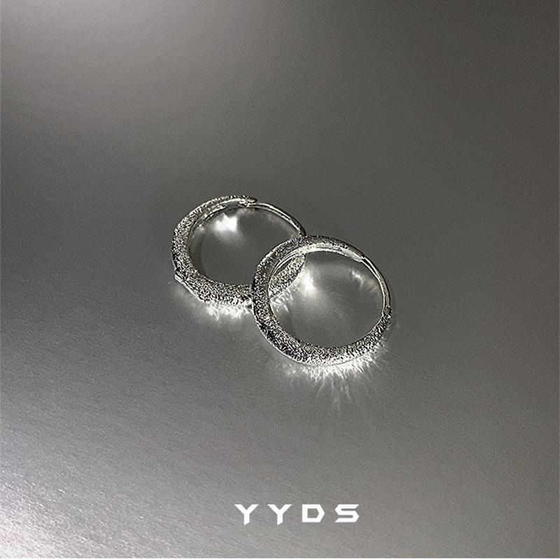 Khuyên Tai Kim Loại Đính Đá Thời Trang Mới Cho Nữ