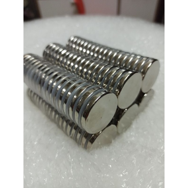 Nam châm đất hiếm phi 30x5 mm lực hút siêu mạnh giá rẻ nhất thị trường