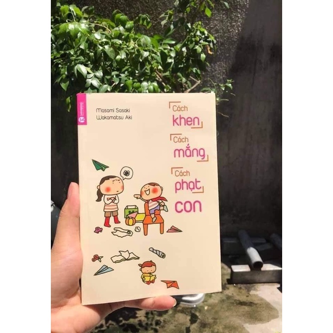 Sách -  90% trẻ thông minh nhờ cách trò chuyện của cha mẹ cách khen cách mắng cách phạt con