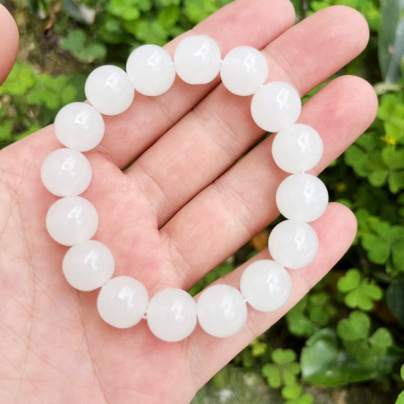 Vòng Tay Ngọc Bích Màu Trắng Kiểu Dáng Đơn Giản Ngọt Ngào