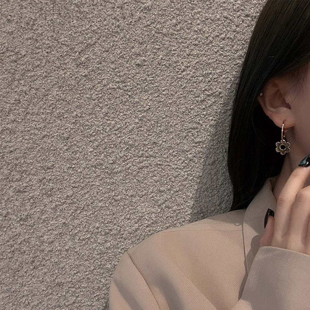 Bông tai tròn thời trang xinh xắn cho nữ