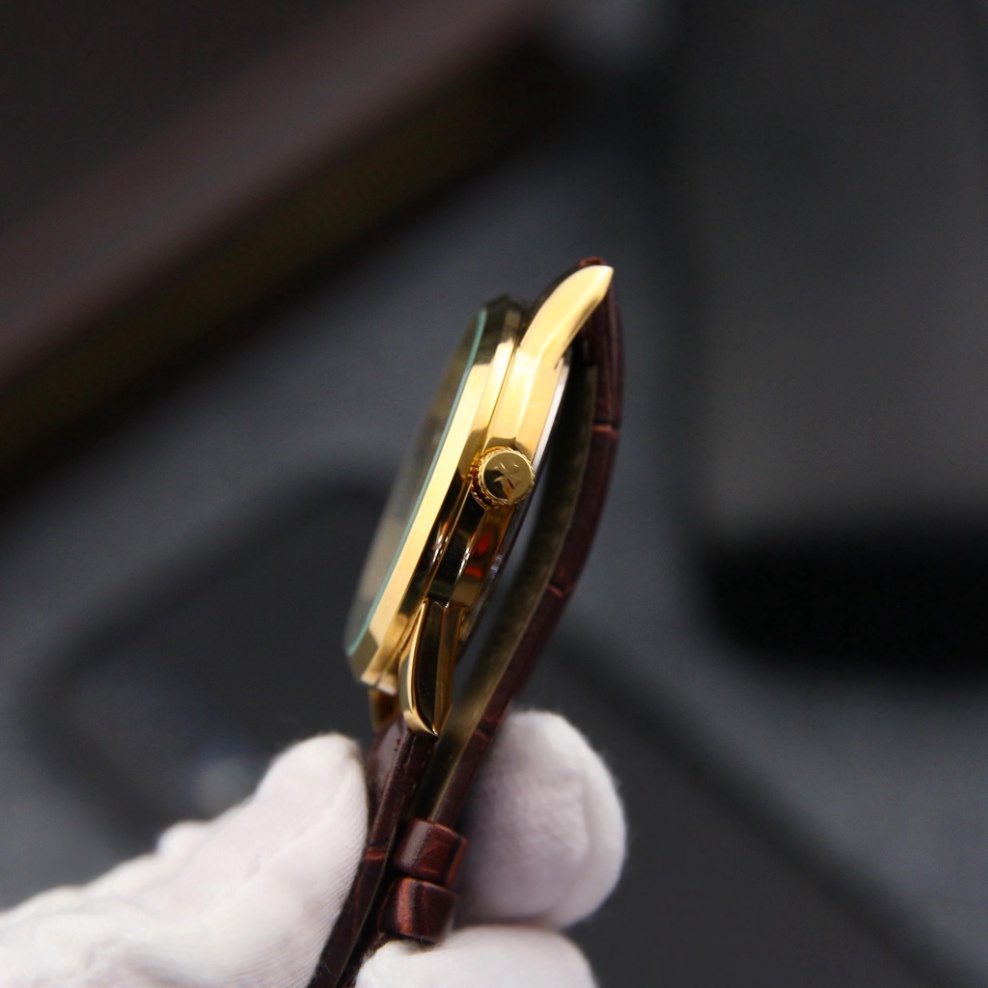 Đồng Hồ - Đồng Hồ Nam Vacheron - Dây Da Cao Cấp - Full Box - Mặt Đính Đá Đẳng Cấp Sang Trọng - Bảo Hành 12 Tháng - Hàng