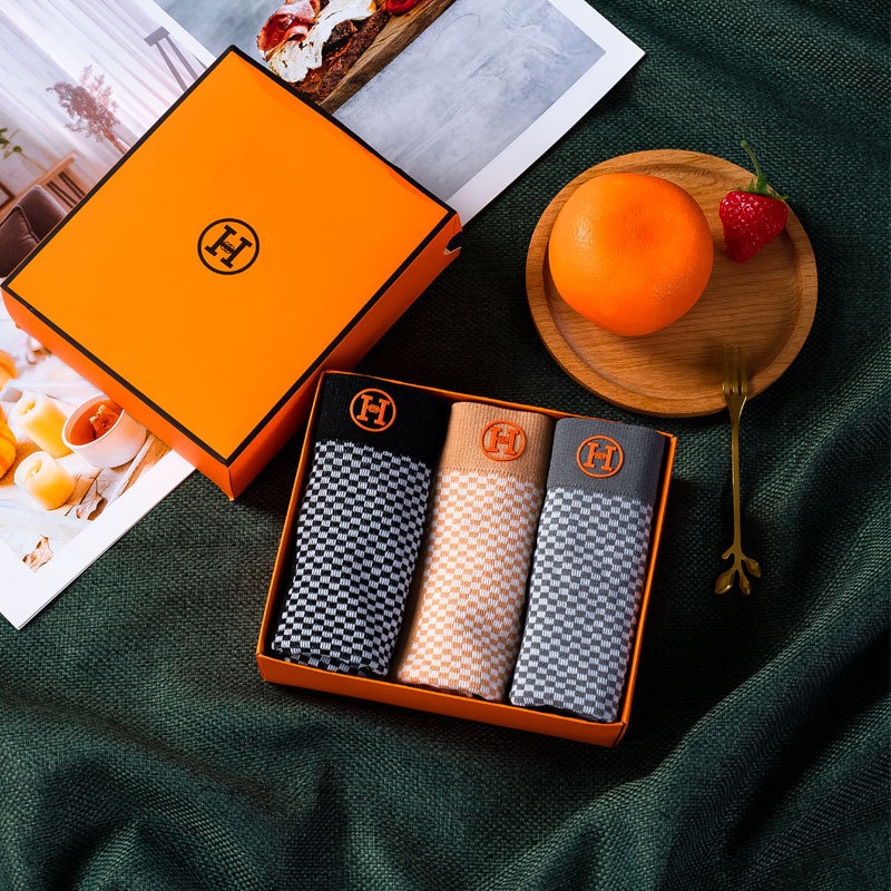 Hộp 3 Quần Lót Boxer Thể Thao Không Đường May Cỡ Lớn Thoải Mái Thoáng Khí Phong Cách Mới Cho Nam