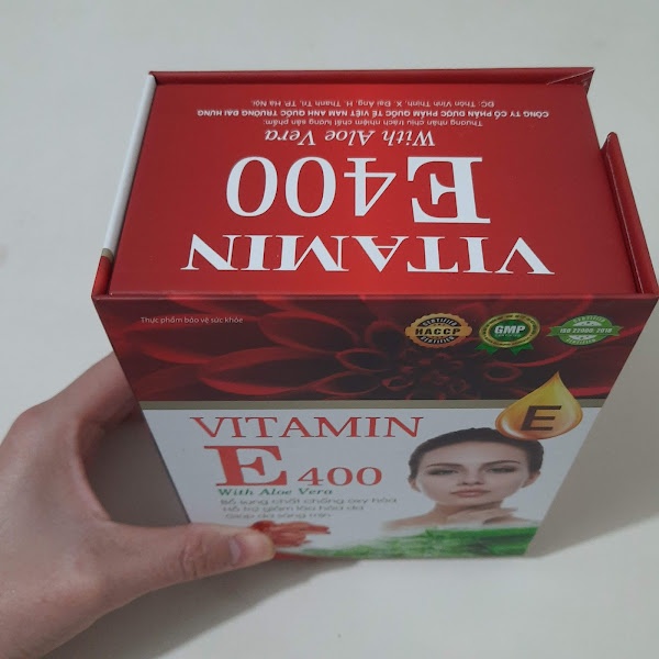 Viên uống trắng da mờ nám VITAMIN E400 Tinh dầu thông đỏ , Hoa anh thảo - Hộp 30 viên
