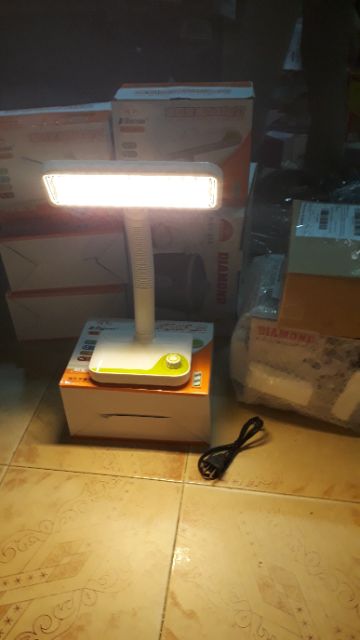 [Mã ELFLASH5 giảm 20K đơn 50K] ĐÈN BÀN HỌC SINH BÓNG LED CAO CẤP SẠC ĐIỆN