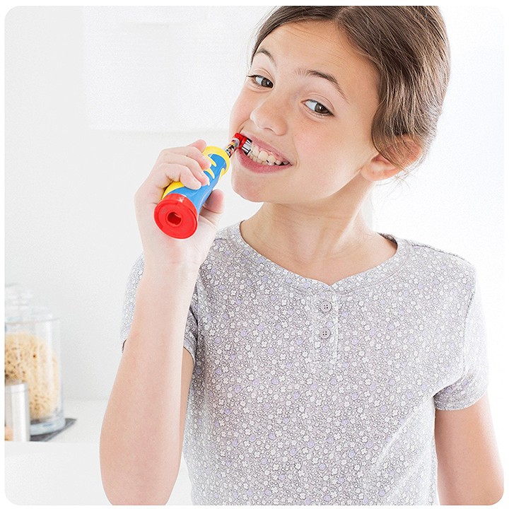 Bàn chải đánh răng điện Oral-B Frozen Kids