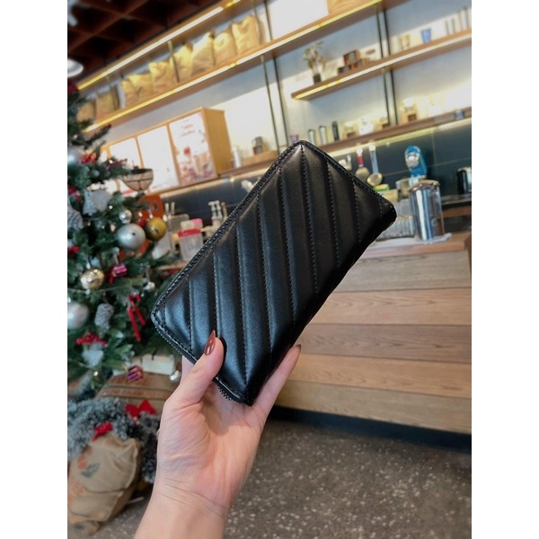 Ví dài thời trang nữ nắp cài g.u.c.c.i da bóng trần chỉ siêu đẹp