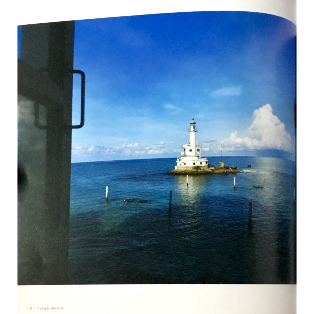 Sách - Trường Sa - Nơi Ta Đến - Here Were Come
