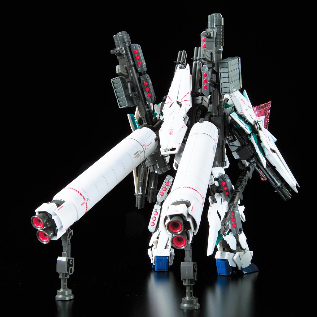 Mô Hình Gundam Bandai RG 30 Full Armor Unicorn [GDB] [BRG]