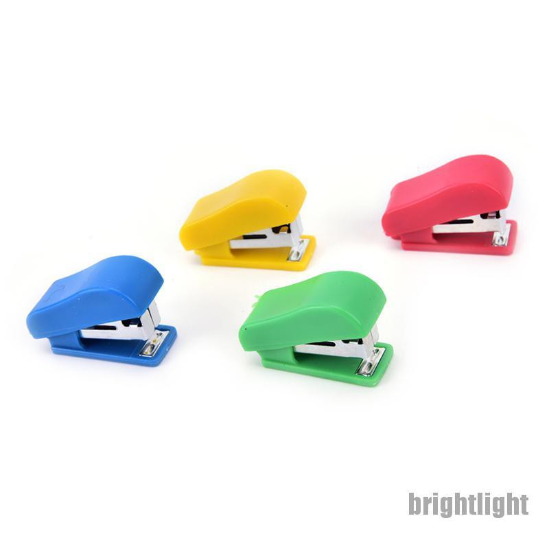 Kẹp Giấy mini Hình Hoạt Hình Dễ Thương Kèm Kim Tiện Dụng Cho Học Sinh