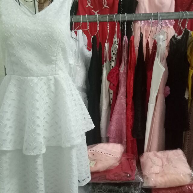 Thu thuỷ chuyên sỉ lẻ đầm thiết kế đầm công chúa giá rẻ đẹp Cho khách hàng