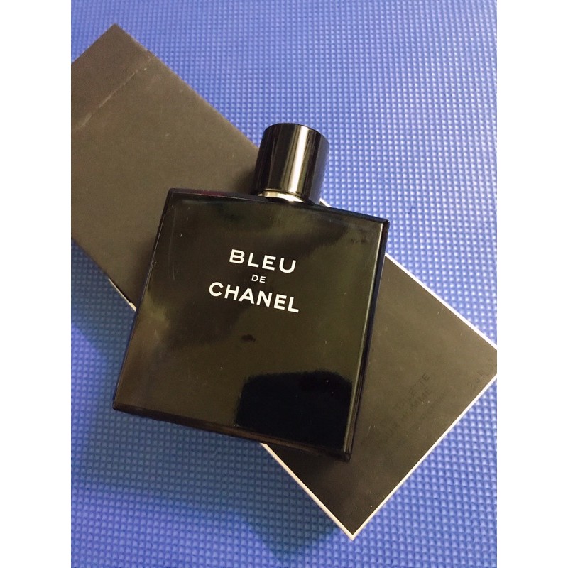 Nước hoa si Nhật bãi