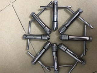 Tay taro tự động