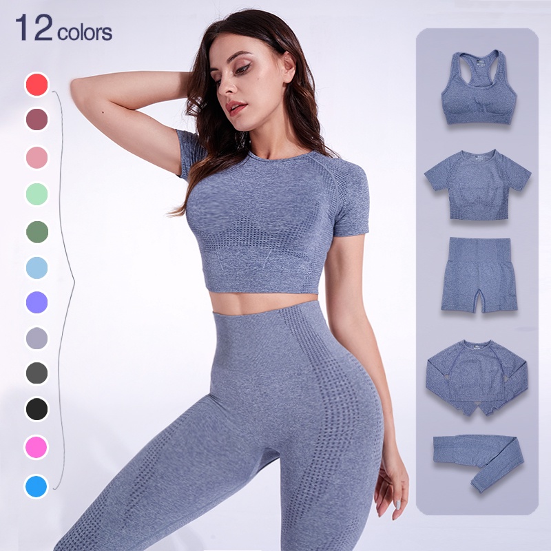 Bộ đồ tập thể thao thoáng khí dành cho nữ