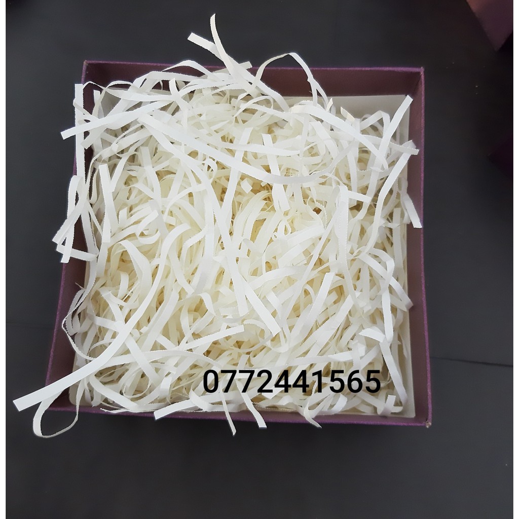 Giấy rơm/ Giấy vụn cắt sẵn lót hộp quà 100g | BigBuy360 - bigbuy360.vn