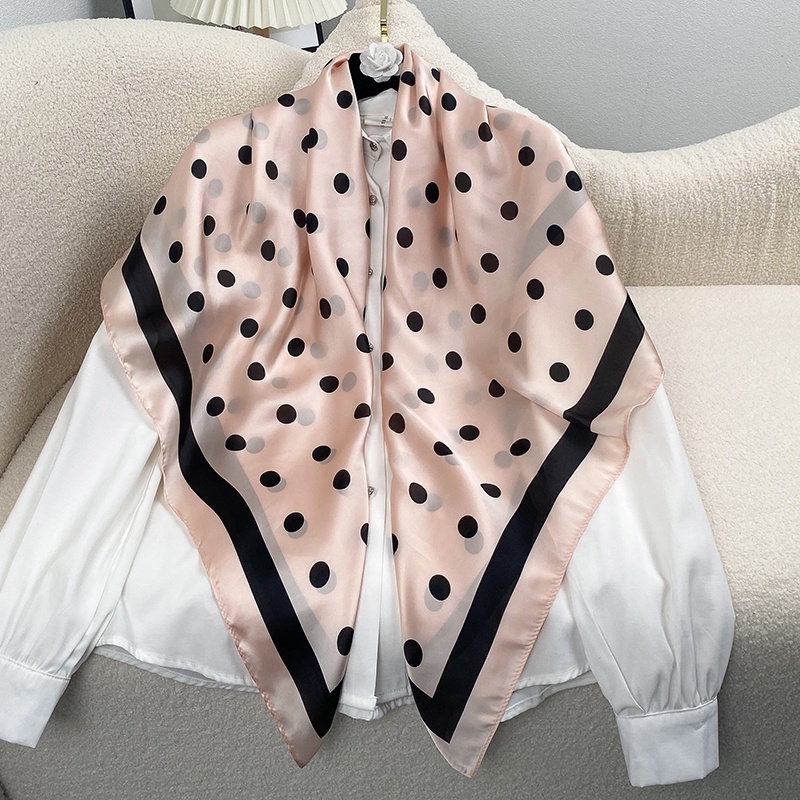 Khăn choàng vuông 110x110cm in họa tiết thời trang cho nữ