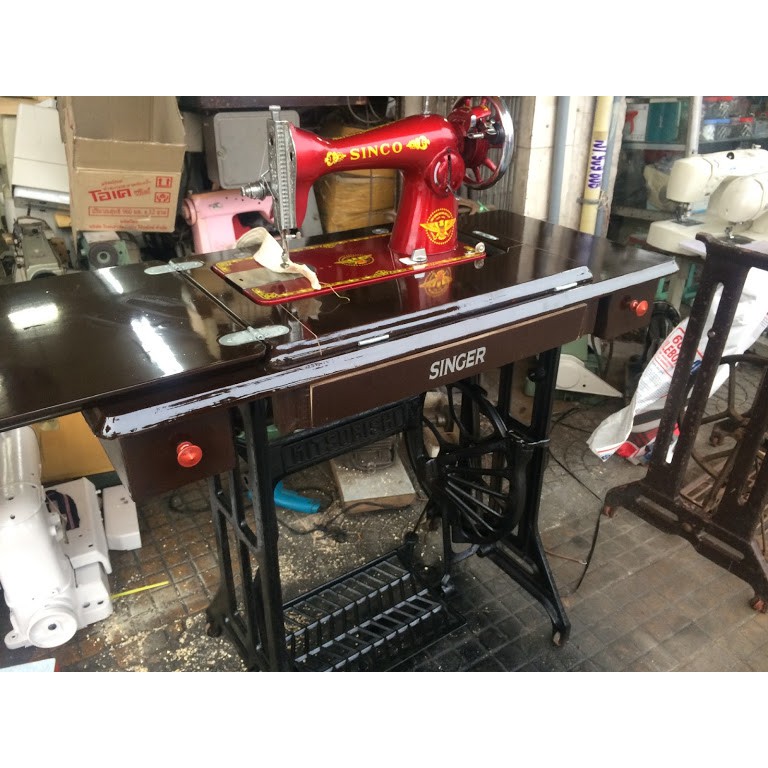 MÁY MAY GIA ĐÌNH CỔ ĐIỂN CHÂN ĐẠP TRUYỀN THỐNG