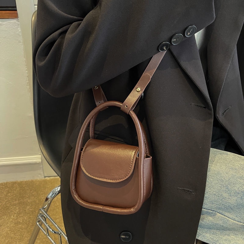 Túi Đeo Chéo Đựng Son Môi/Tai Nghe Mini 2022 Màu Xanh Dương